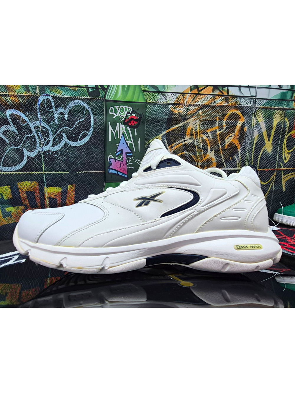 "2006" Reebok DMX Max Low Top Men's 10M Athletic Sneaker White/Navy 4E 11-165765